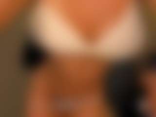 IsabelBornner's Live Sex Cam Show