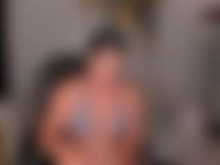 Live cam show with Sophie Lanne - Average on Dare Cams