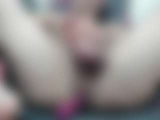 Russian-Bear-Hunk's Live Sex Cam Show