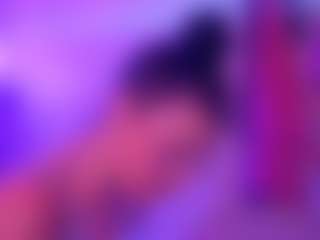 Live cam show with samarastallone - Shower on Camsoda