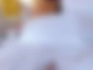Live cam show with KendralHolson - Brown Hair MILF on Soda Cam