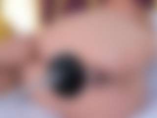 Live cam show with KendralHolson - Green Eyes on Hubzter Live