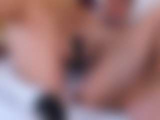 Live cam show with KendralHolson - Tattoos on camwithhim.com