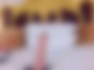 Live cam show with KendralHolson - Blue Eyes on Cam Slut