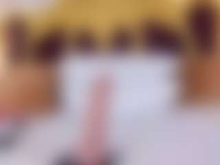 Live cam show with KendralHolson - Blue Eyes on Soda Cam