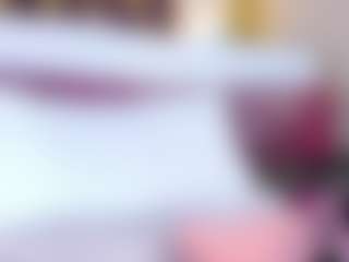 Live cam show with KendralHolson - Public MILF on Nude Live Now