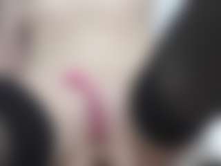 AnnaHotSquirt's Live Sex Cam Show