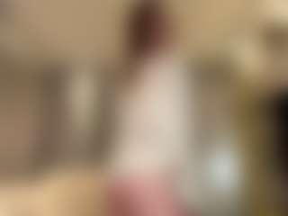 Live cam show with Leya - Upskirt on TeamSkeetLive