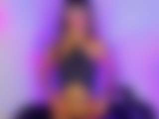 Live cam show with Kuromiless - Facial on xblisslive.com