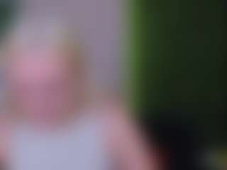 Live cam show with madam-ulis - Solo on CamClone
