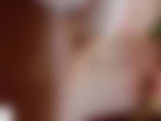Cutie Riley's Live Sex Cam Show