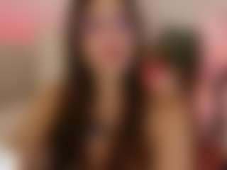 Cutie Riley's Live Sex Cam Show