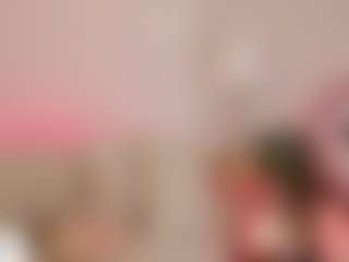 Cutie Riley's Live Sex Cam Show