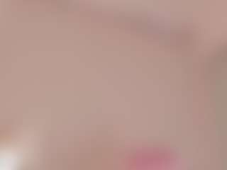 Cutie Riley's Live Sex Cam Show