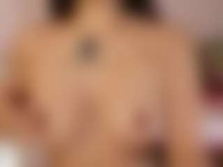 Cutie Riley's Live Sex Cam Show