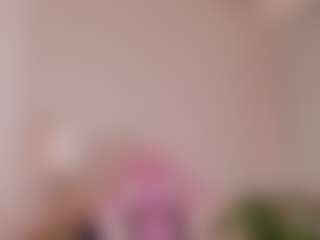 Cutie Riley's Live Sex Cam Show