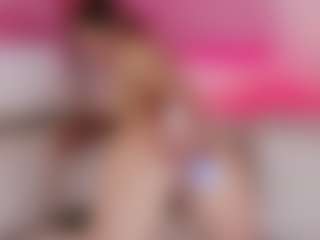Cutie Riley's Live Sex Cam Show