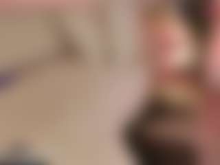 Cutie Riley's Live Sex Cam Show