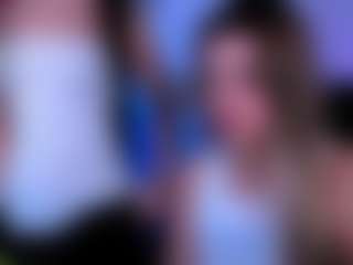 berry-alma's Live Sex Cam Show