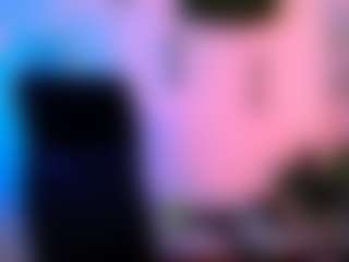 berry-alma's Live Sex Cam Show