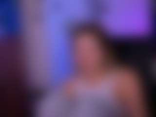 berry-alma's Live Sex Cam Show