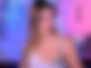 Live cam show with berry-alma - Pretty on Milf Play