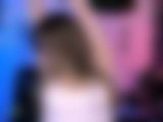 berry-alma's Live Sex Cam Show