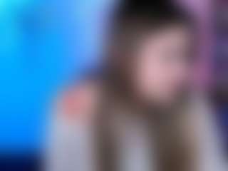 Live cam show with berry-alma - Moaning on Camsoda