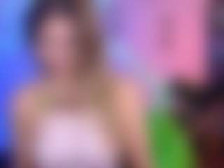 Live cam show with berry-alma - Pretty on Camsoda