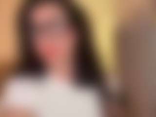 Lora's Live Sex Cam Show