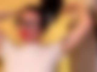 Lora's Live Sex Cam Show