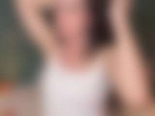 Lora's Live Sex Cam Show