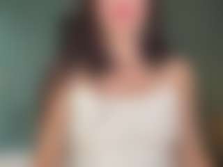 Lora's Live Sex Cam Show