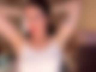 Lora's Live Sex Cam Show