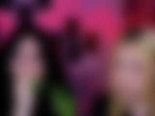Live cam show with playful-sophie - Control on Camsoda