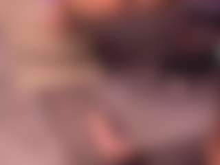 Live cam show with WaltEnjoy - Green Eyes on Fit Hotties