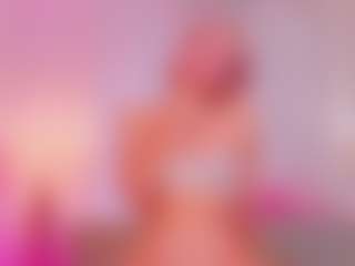 Live cam show with MeowthLilu - College on StripNow