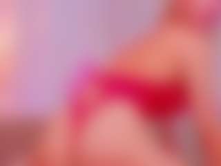 Live cam show with MeowthLilu - Handjob on Camsoda