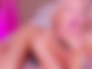 MeowthLilu's Live Sex Cam Show