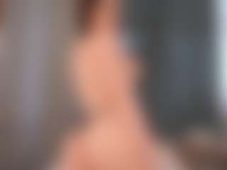 Bella's Live Sex Cam Show
