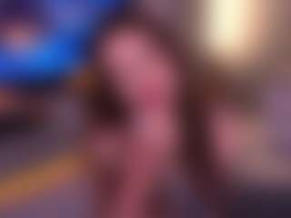 Bllowjoyy's Live Sex Cam Show