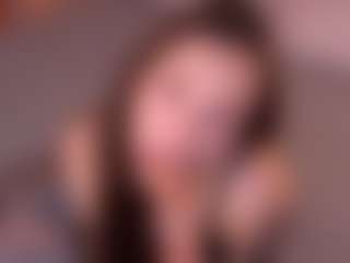 Bllowjoyy's Live Sex Cam Show