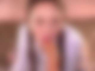 Bllowjoyy's Live Sex Cam Show