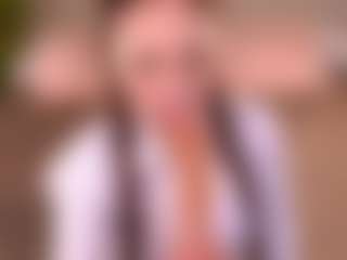 Bllowjoyy's Live Sex Cam Show