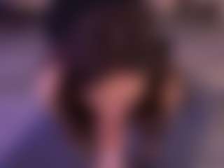 Bllowjoyy's Live Sex Cam Show