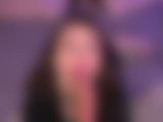 Bllowjoyy's Live Sex Cam Show