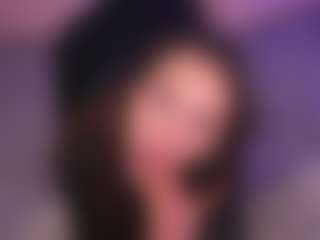 Bllowjoyy's Live Sex Cam Show