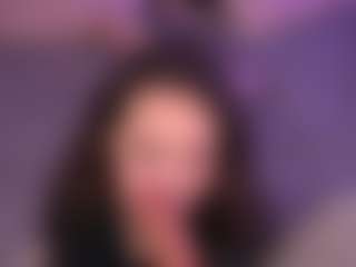 Bllowjoyy's Live Sex Cam Show