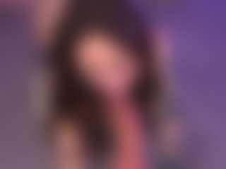 Bllowjoyy's Live Sex Cam Show