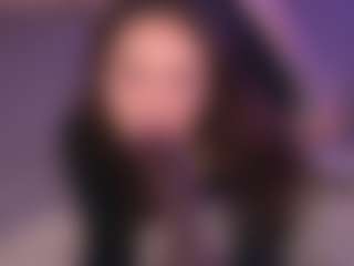 Bllowjoyy's Live Sex Cam Show